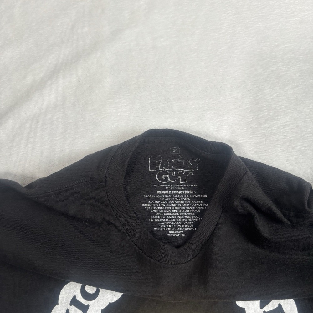 Family‎ Guy Stewie Victory is Mine Black Short Sleeve Graphic Shirt Men's Medium - Picture 3 of 6